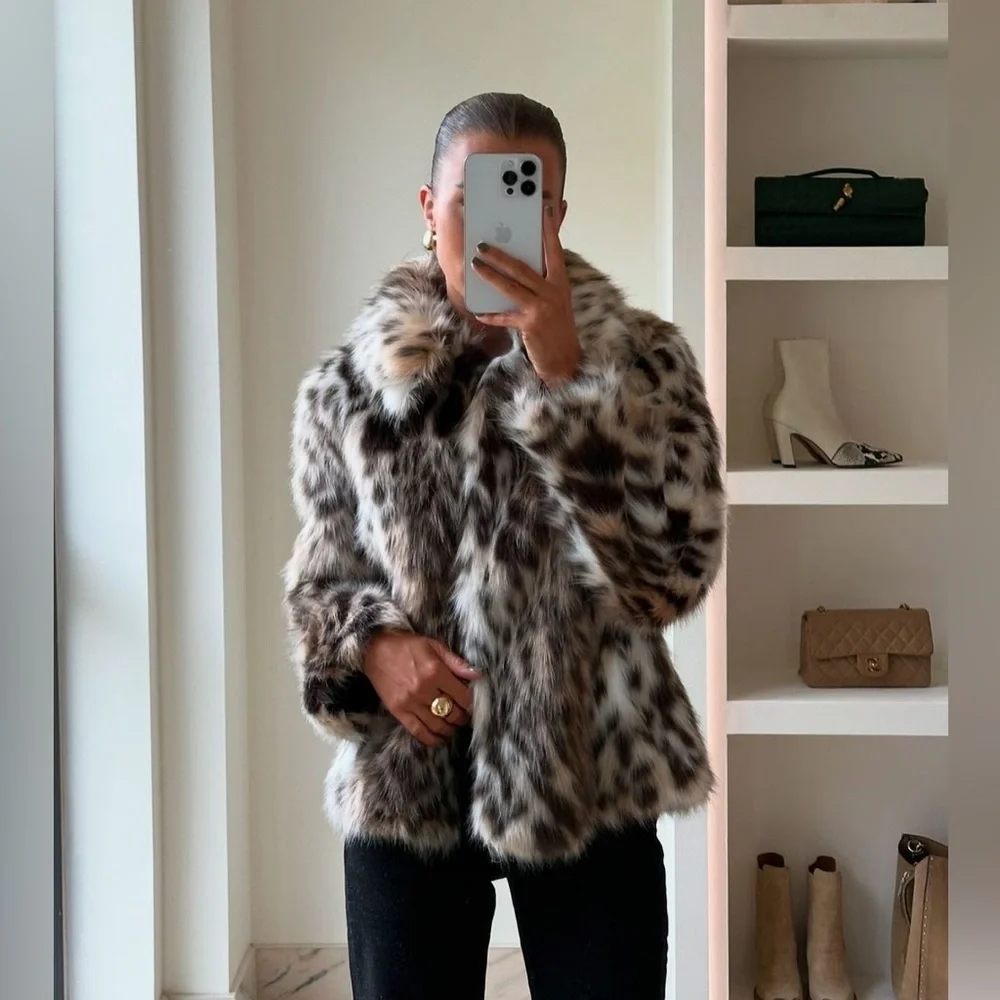 Faux Fur Leopard Jacket - Picture 5 of 15